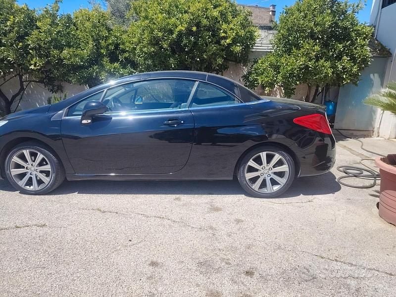 Usata Peugeot 308 CC Allure 114 CV (83 kW) 2014 Nero Cabrio