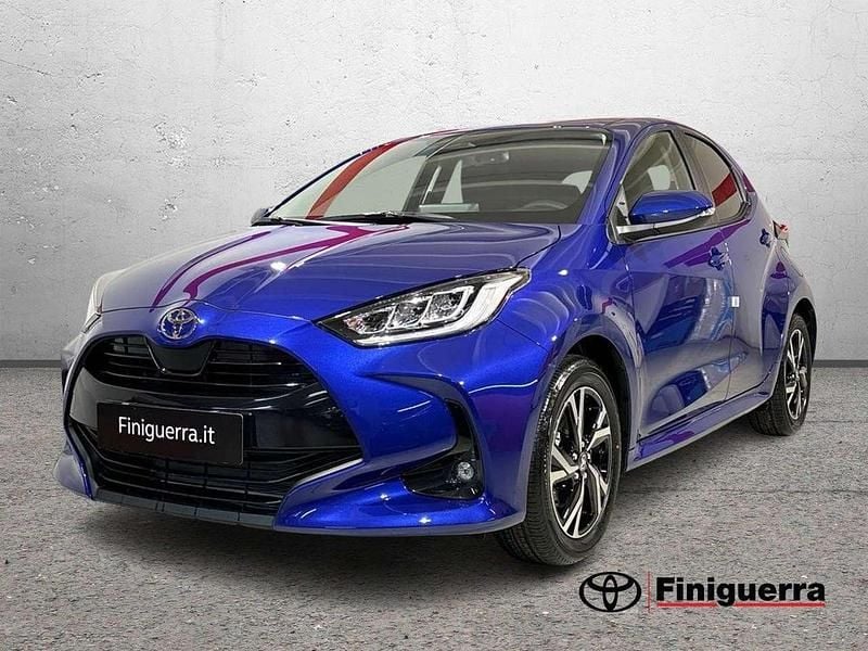 Nuova Toyota Yaris Hybrid Trend 116 CV (85 kW) 2026 Blu/azzurro Utilitaria