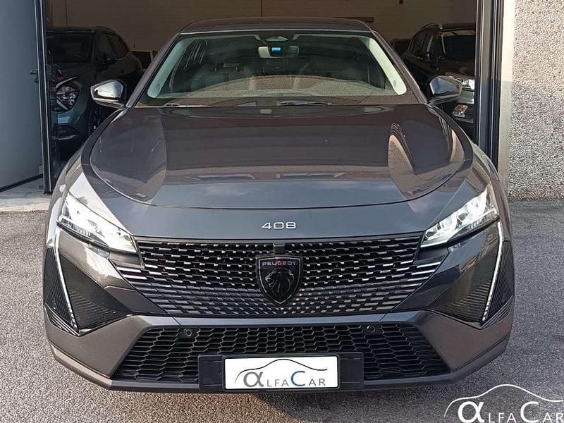 Usata Peugeot 408 Allure 131 CV (96 kW) 2023 Grigio selenium SUV