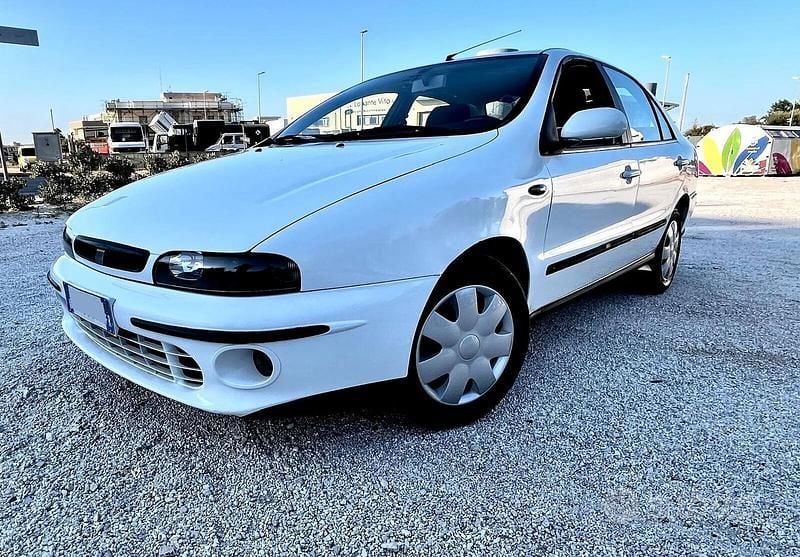 Usata Fiat Marea 103 CV (75 kW) 2000 Bianco Berlina
