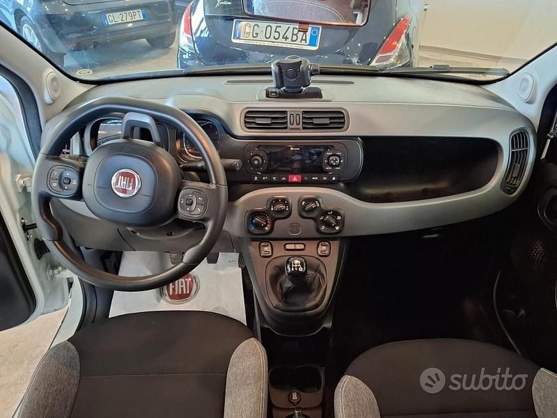 Usata Fiat Panda Easy 70 CV (51 kW) 2021 Bianco Berlina