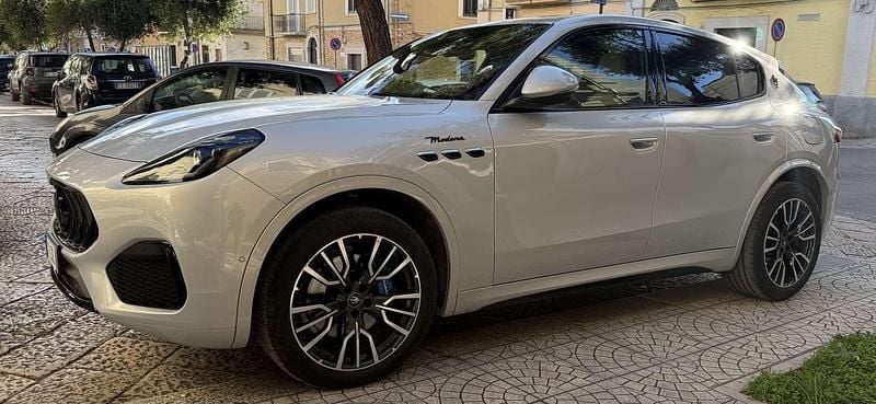 Usata 2022 Maserati Grecale SUV | 46.900 € (Cara) - Immagine 1/4