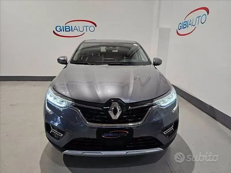 Usata Renault Arkana 94 CV (69 kW) 2021 Grigio SUV