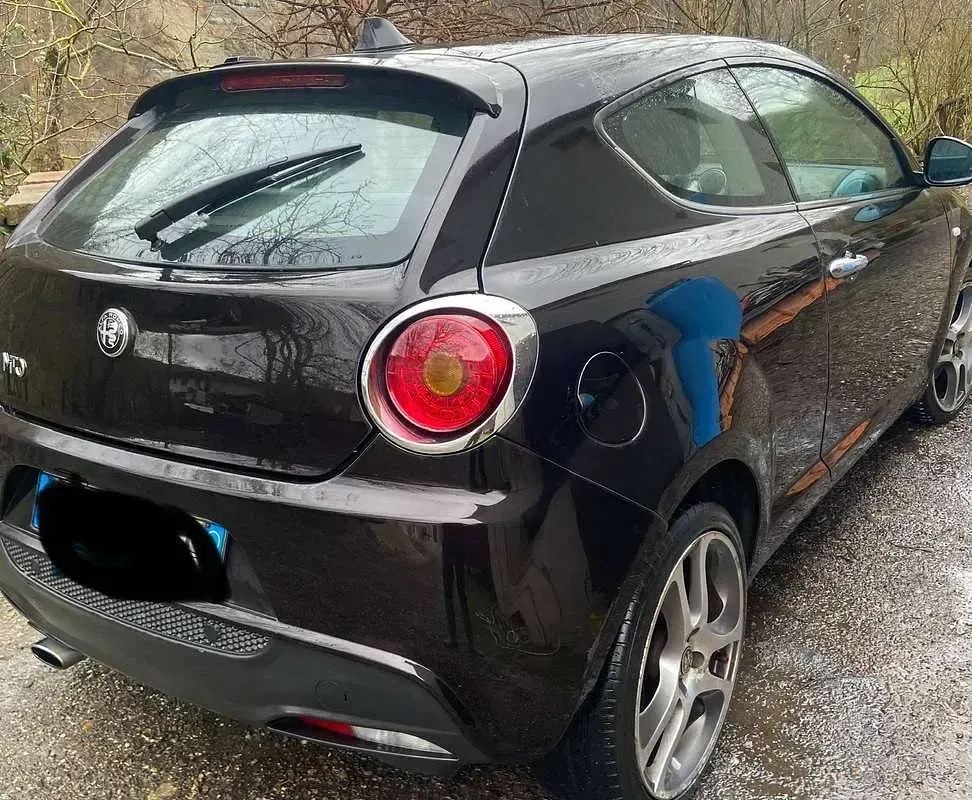 Usata Alfa Romeo MiTo Distinctive 120 CV (88 kW) 2009 Nero Utilitaria