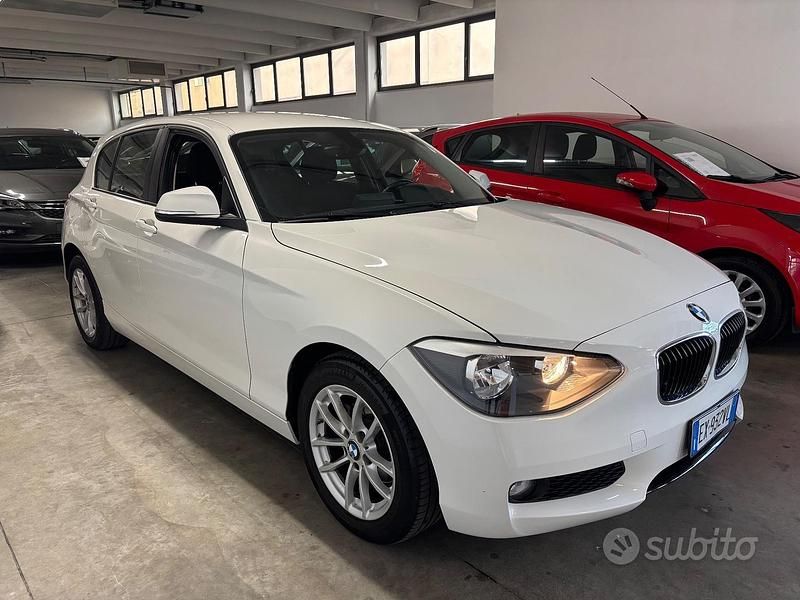 Usata BMW 118 Comfort Edition 142 CV (104 kW) 2014 Bianco Utilitaria