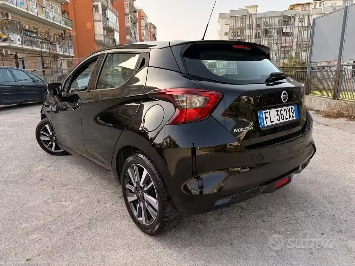 Usata Nissan Micra Tekna 90 CV (66 kW) 2018 Nero Utilitaria