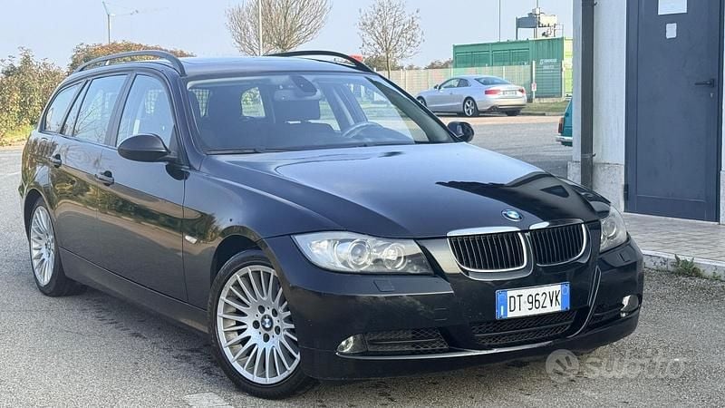 Usata BMW 320 163 CV (119 kW) 2008 Nero Station wagon