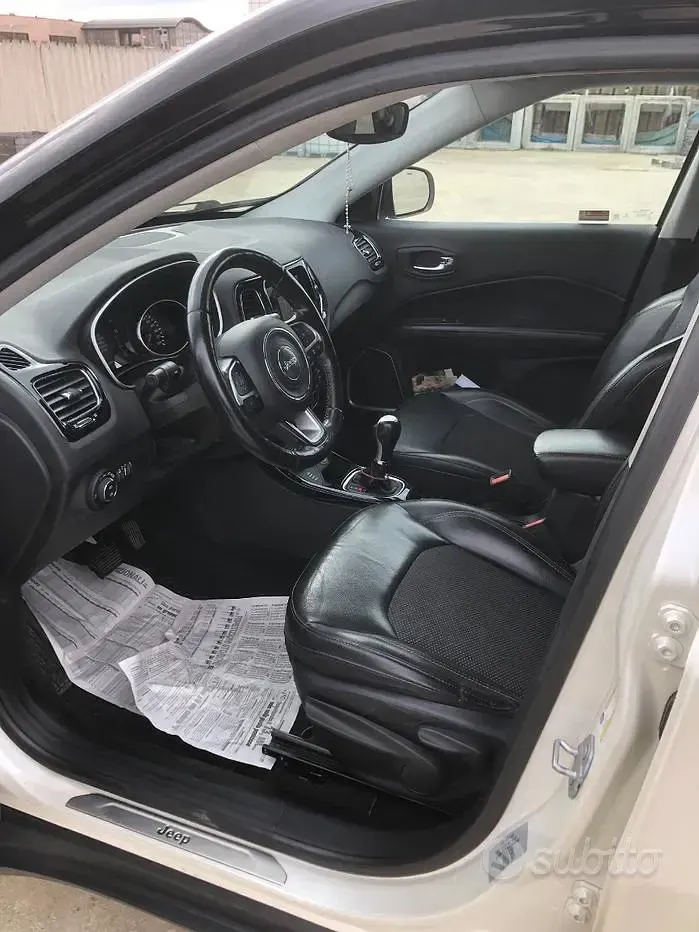 Usata Jeep Compass 140 CV (102 kW) 2019 Bianco SUV