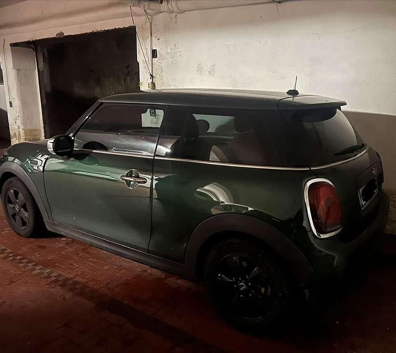 Usata Mini ONE 75 CV (55 kW) 2016 Verde Utilitaria