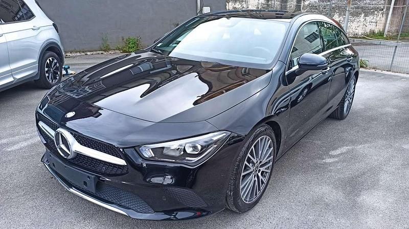 Usata Mercedes CLA180 Shooting Brake 116 CV (85 kW) 2021 Nero Station wagon