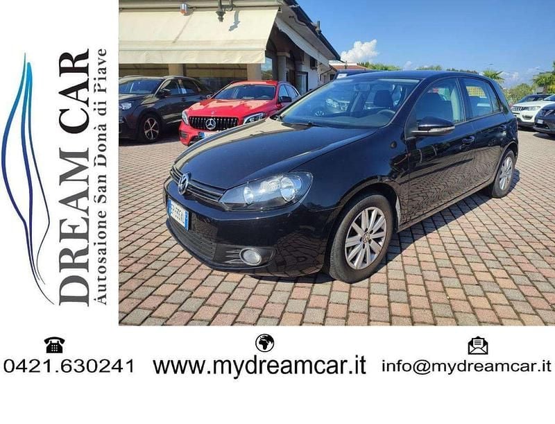 Nero Usata 2013 VW Golf Comfortline Tre volumi | 4990 € (Ottimo prezzo) - Immagine 1/4
