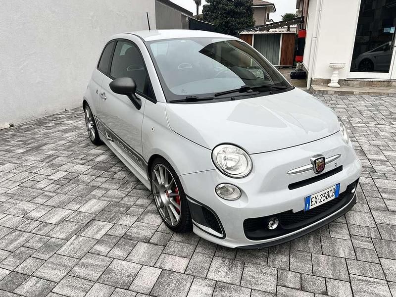 Usata Abarth 595 Custom 135 CV (99 kW) 2014 Grigio Utilitaria