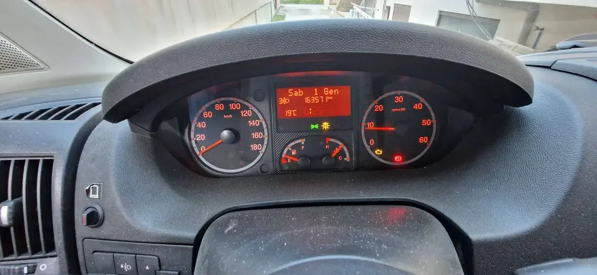 Usata Fiat Ducato 116 CV (85 kW) 2013 Rosso Furgone