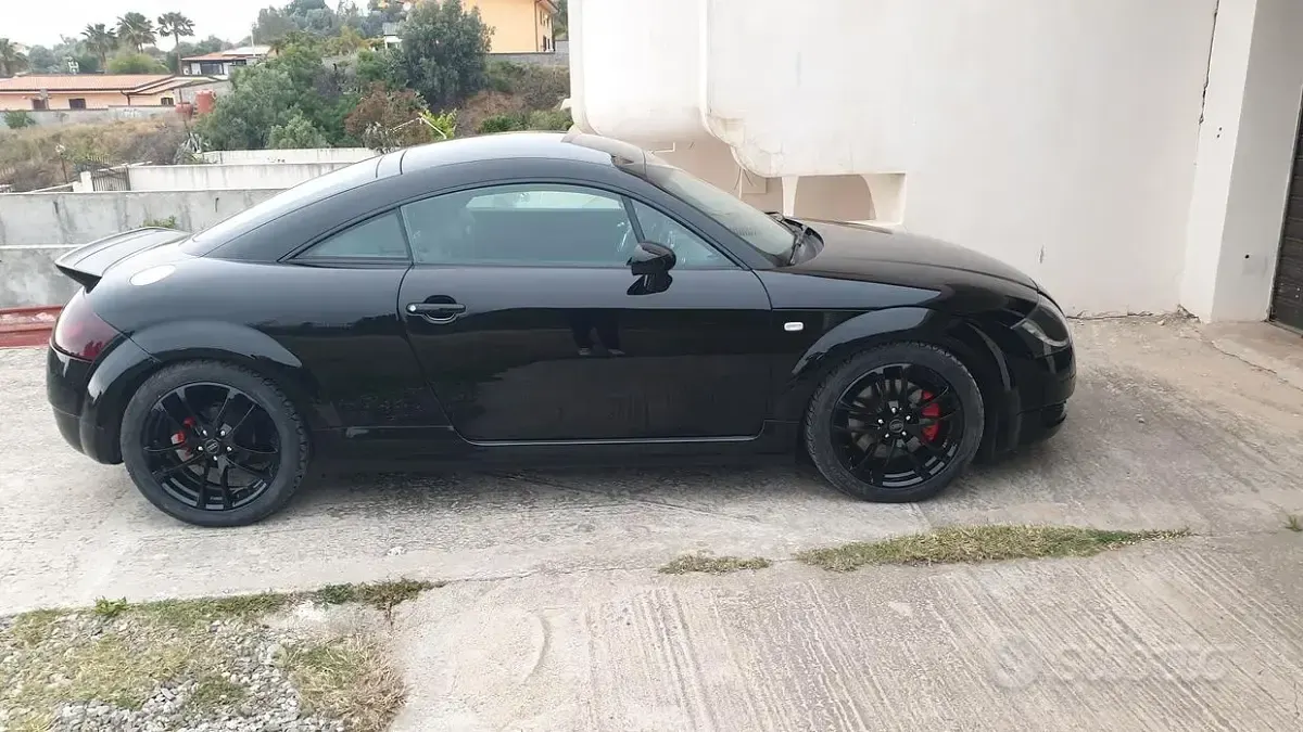 Usata Audi TT 180 CV (132 kW) 1999 Nero Coupé