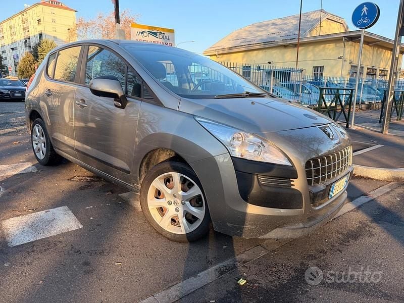 Usata Peugeot 3008 Active 120 CV (88 kW) 2010 Grigio Station wagon