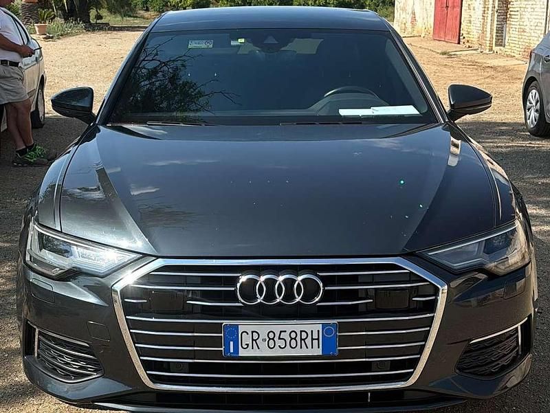 Usata Audi A6 Business 204 CV (150 kW) 2022 Grigio Berlina