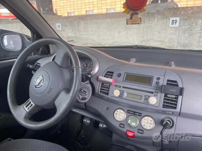 Usata Nissan Micra 80 CV (58 kW) 2003 Grigio Utilitaria