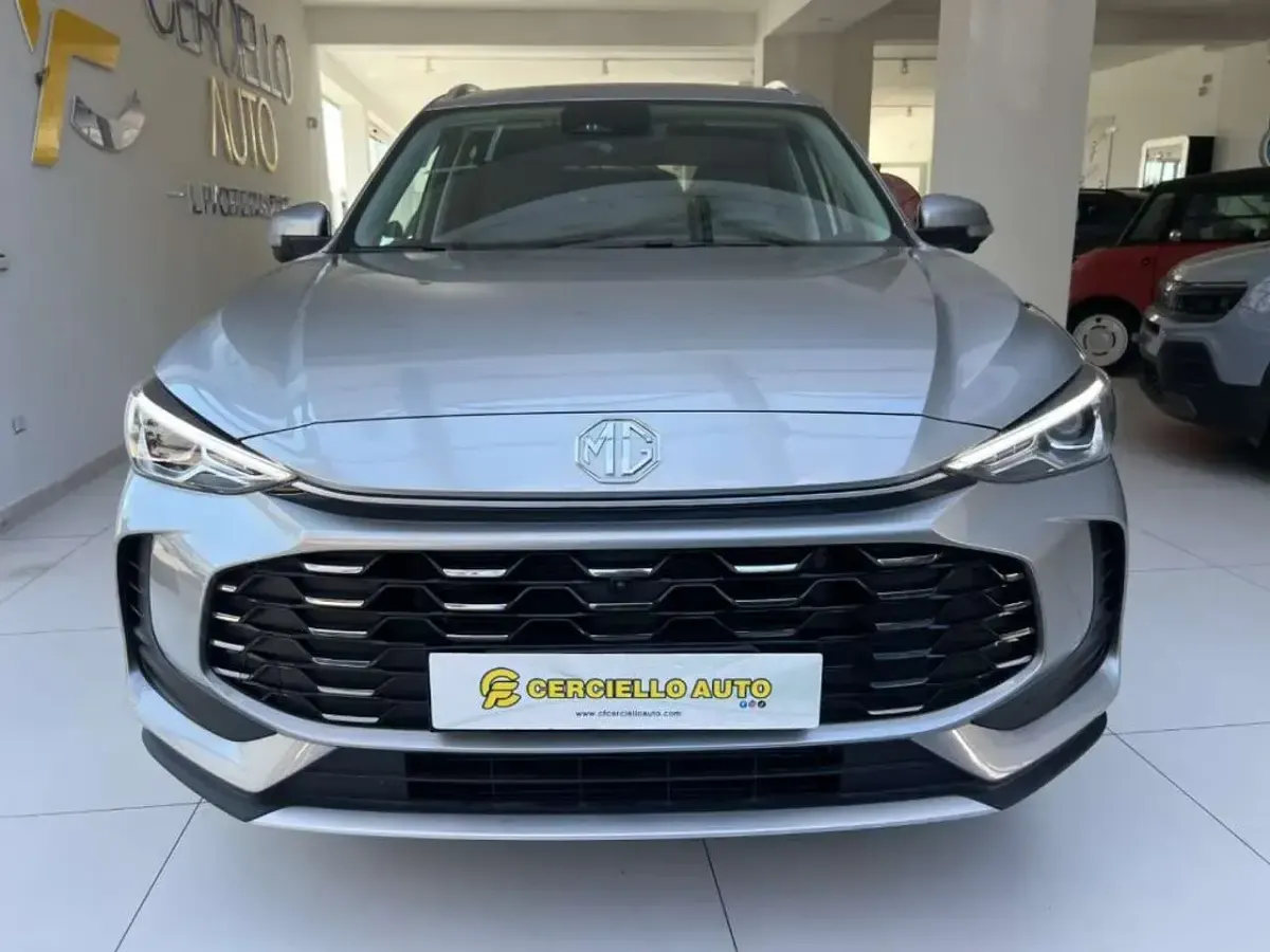 Nuova MG ZS Luxury 102 CV (75 kW) 2025 Grigio SUV