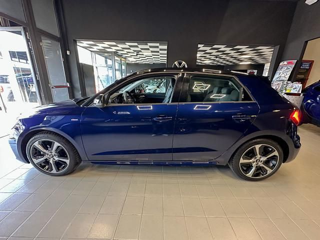 Usata Audi A1 S-Line 110 CV (80 kW) 2024 Blu Berlina