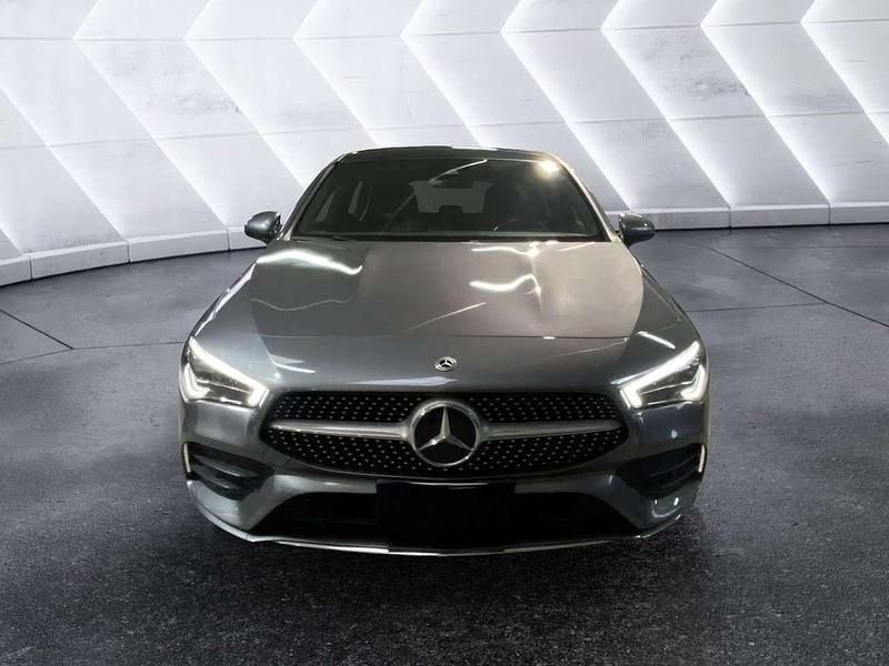 Usata Mercedes CLA200 Premium 150 CV (110 kW) 2022 Grigio Station wagon