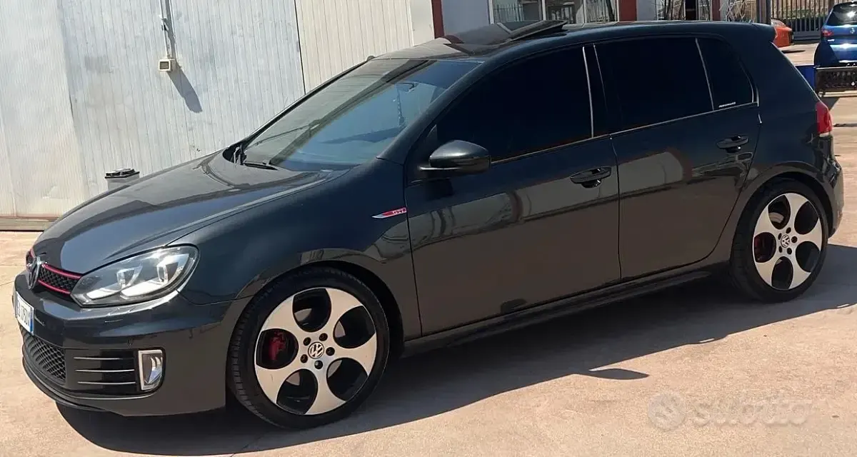 Usata VW Golf VI GTI 210 CV (154 kW) 2010 Grigio Utilitaria