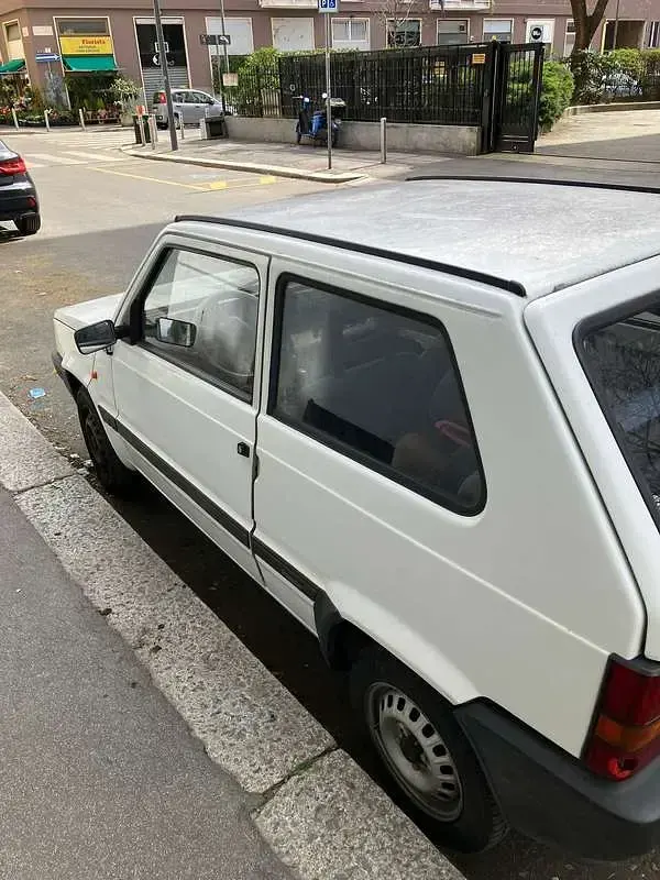 Usata Fiat Panda Young 54 CV (39 kW) 2003 Bianco Utilitaria