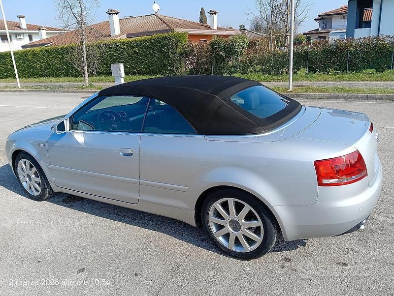 Usata Audi A4 Cabriolet 143 CV (105 kW) 2008 Grigio Cabrio