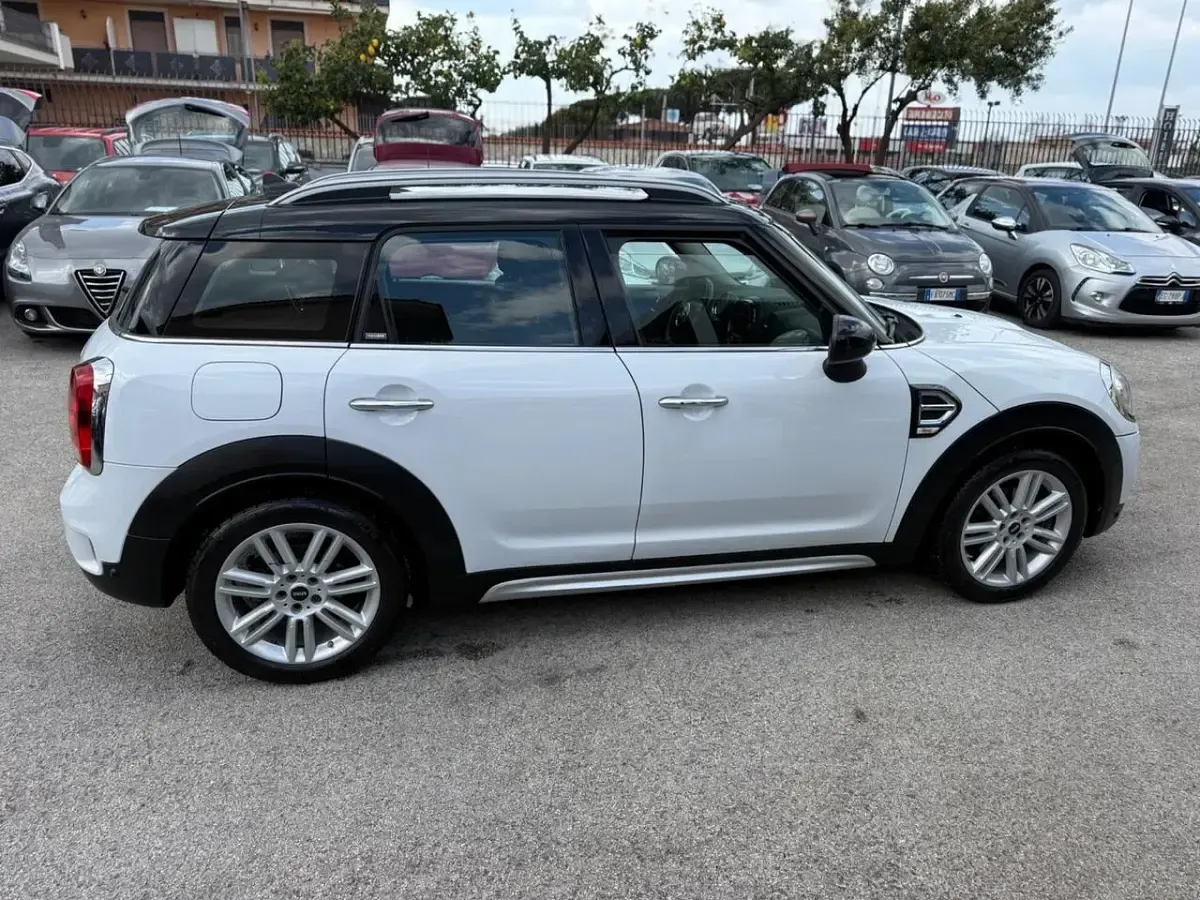 Usata Mini Cooper D Countryman 150 CV (110 kW) 2017 Bianco SUV