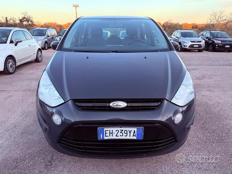 Usata Ford S-MAX Titanium 163 CV (119 kW) 2011 Monovolume