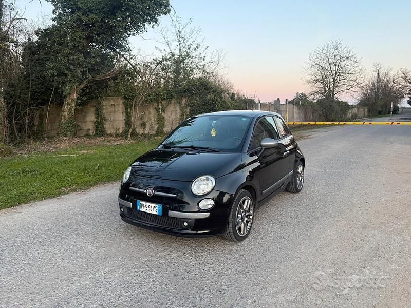 Usata Fiat 500 75 CV (55 kW) 2011 Nero Utilitaria