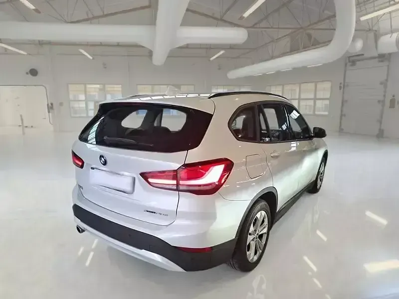 Usata BMW X1 Advantage 125 CV (91 kW) 2021 Bianco SUV