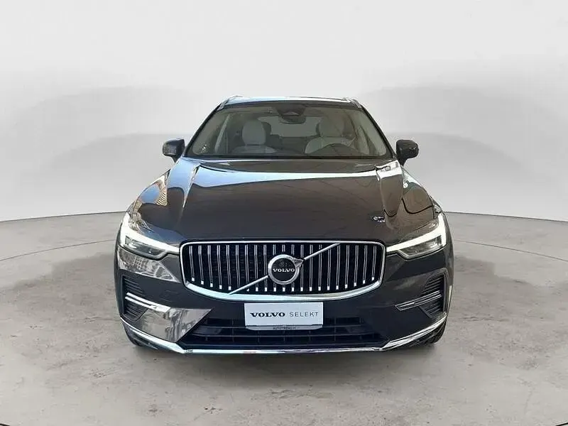 Usata Volvo XC60 Plus 197 CV (144 kW) 2022 Grigio SUV