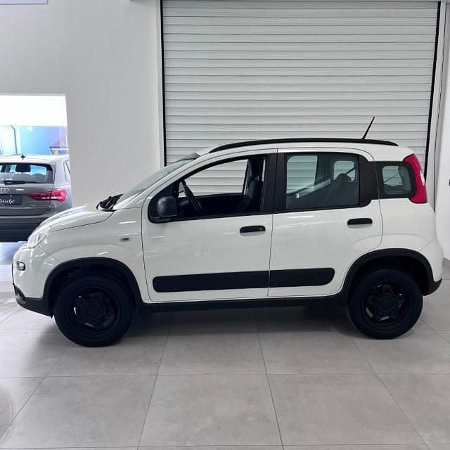 Usata Fiat Panda 4x4 S 86 CV (63 kW) 2020 Bianco Utilitaria