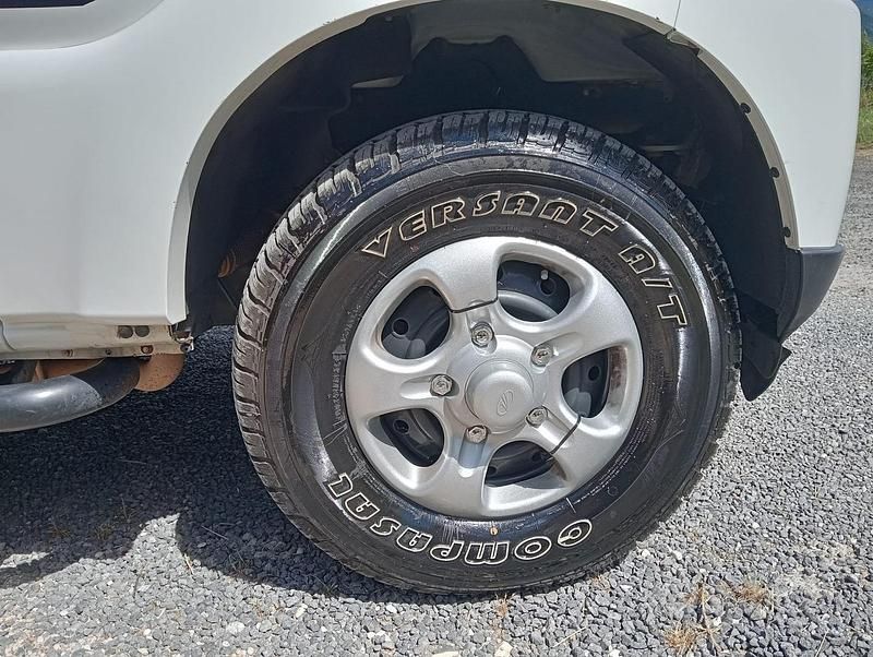 Usata Mahindra Goa 107 CV (78 kW) 2021 Bianco SUV