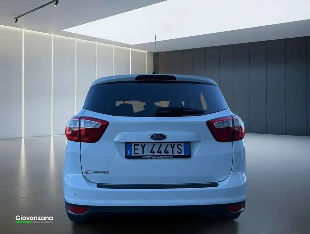 Usata Ford C-MAX Titanium 116 CV (85 kW) 2015 Bianco Monovolume