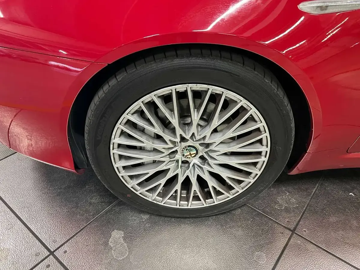 Usata Alfa Romeo Spider Exclusive 260 CV (191 kW) 2007 Rosso Cabrio