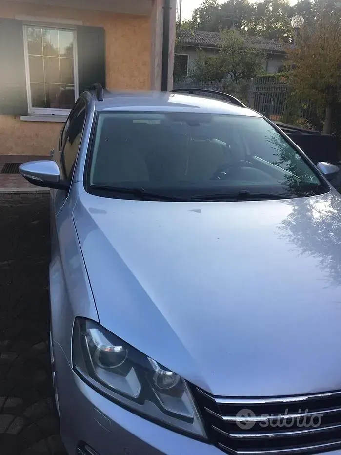 Usata VW Passat 150 CV (110 kW) 2012 Grigio Station wagon
