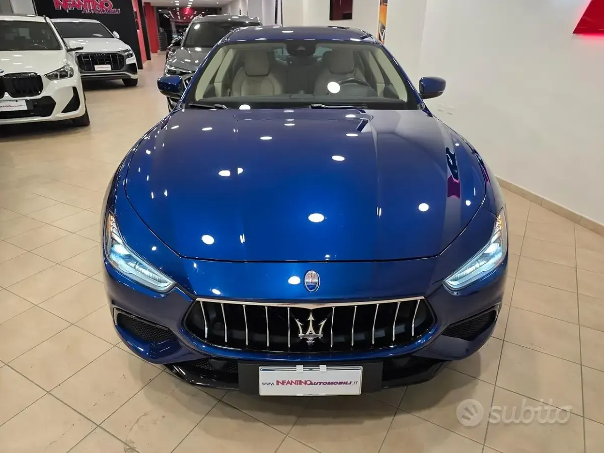 Usata Maserati Ghibli 250 CV (183 kW) 2018 Bluazzurro Berlina