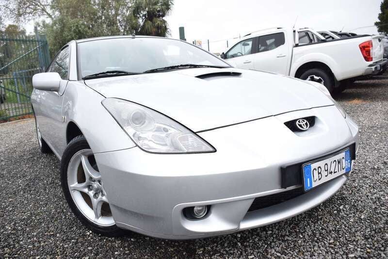 Usata Toyota Celica 143 CV (105 kW) 2002 Grigio Coupé