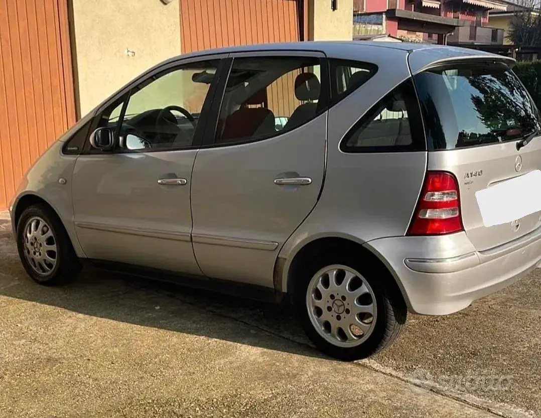 Usata Mercedes A140 Elegance 82 CV (60 kW) 2002 Grigio Berlina
