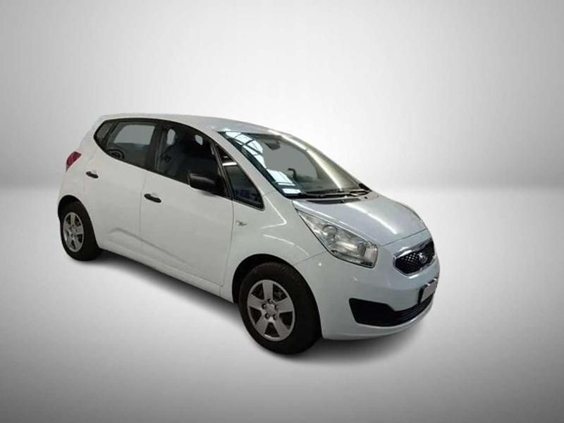 Usata Kia Venga 90 CV (66 kW) 2012 Bianco Utilitaria