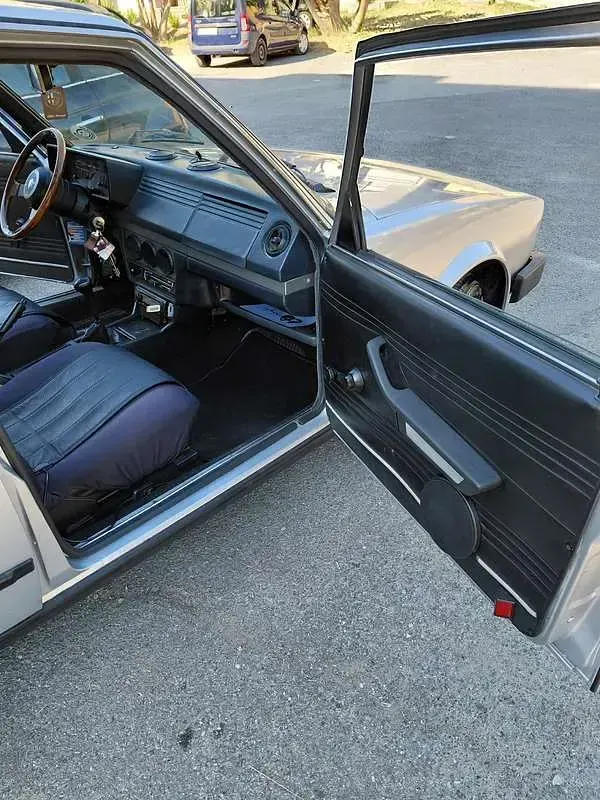 Usata Alfa Romeo Alfetta 109 CV (80 kW) 1982 Grigio Berlina