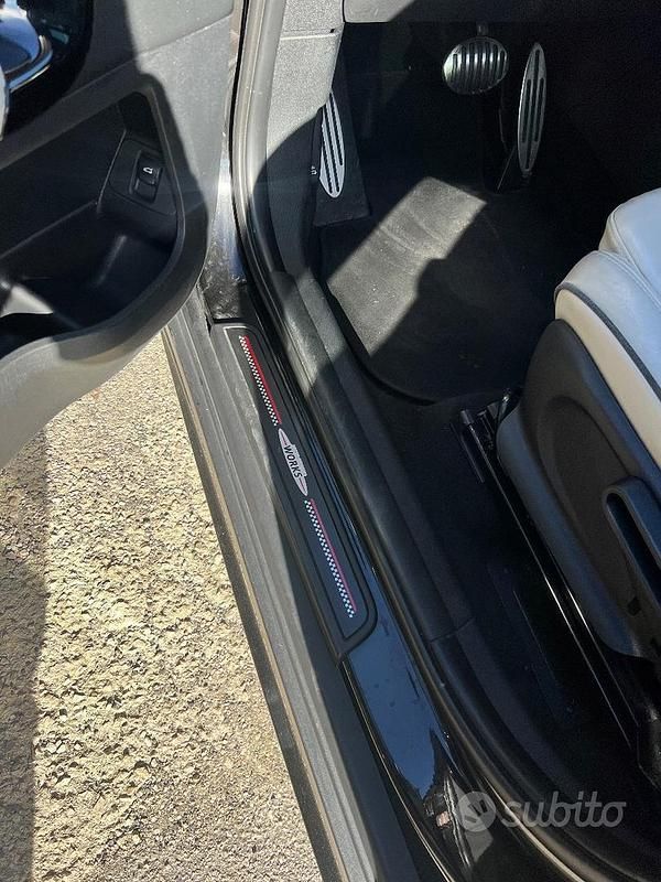 Usata Mini Countryman 190 CV (139 kW) 2017 Nero