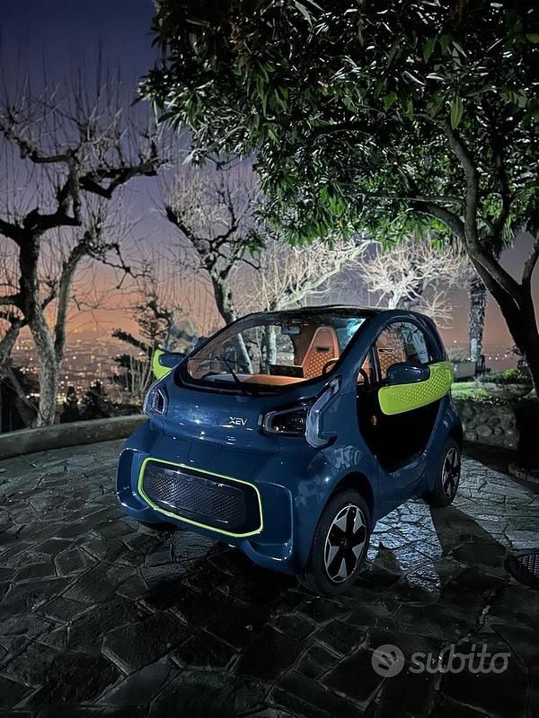 Usata XEV Yoyo 2024 Blu Utilitaria