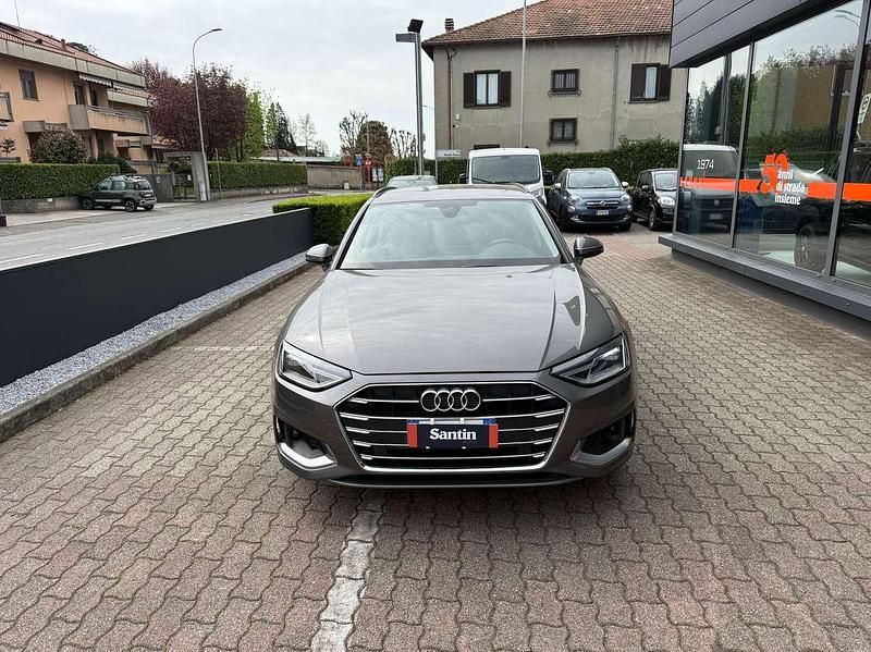 Usata Audi A4 Business 136 CV (100 kW) 2020 Grigio Station wagon