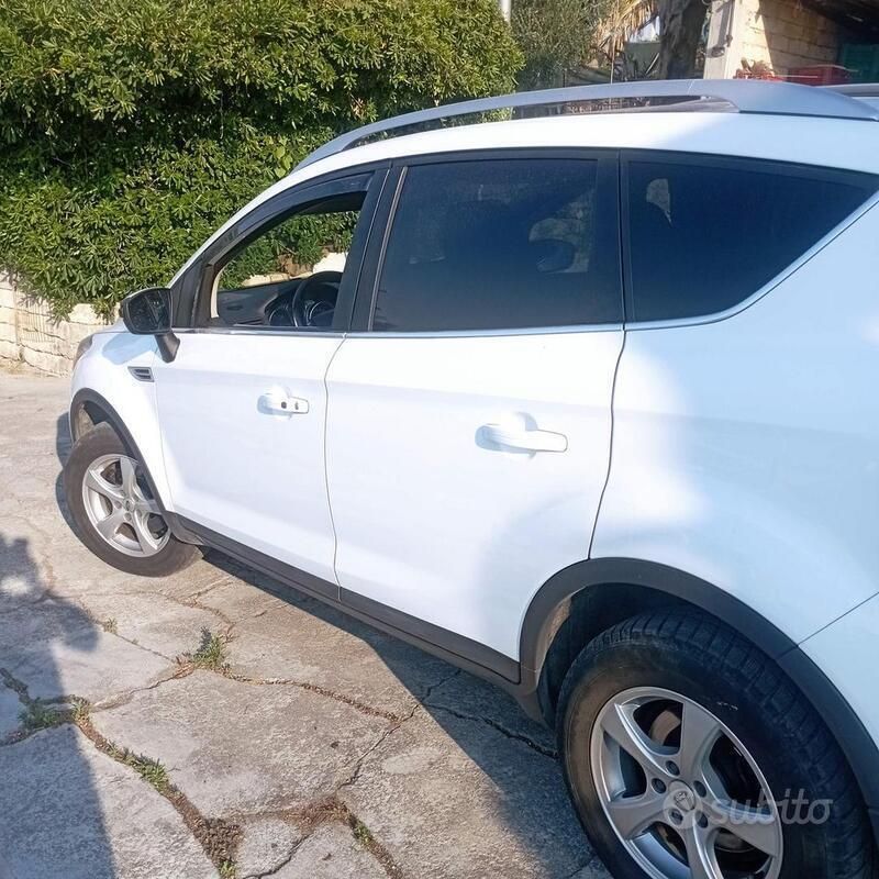 Usata Ford Kuga 2011 Bianco SUV
