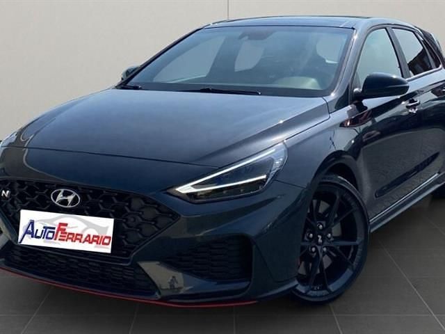 Altro(met.) Usata 2024 Hyundai i30 N Performance Tre volumi | 36.300 € (Buon prezzo) - Immagine 1/4