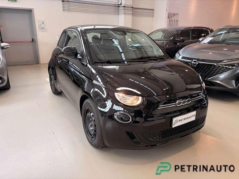 Brugt Fiat 500e 86 kW (118 HK) 2024 Sort Sedan