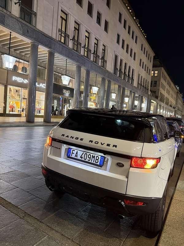 Usata Land Rover Range Rover evoque 150 CV (110 kW) 2015 Bianco SUV