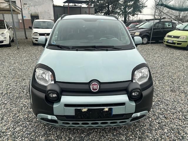 Usata Fiat Panda Cross Cross 69 CV (50 kW) 2020 Blu/azzurro Utilitaria